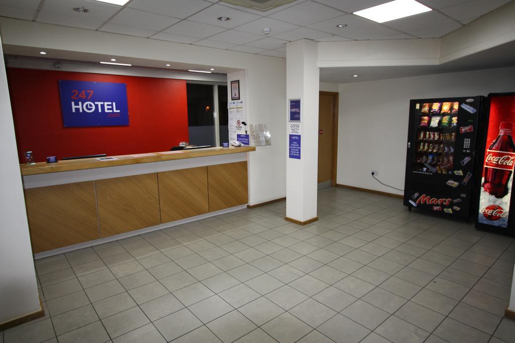 247Hotel.Com Oldham Luaran gambar